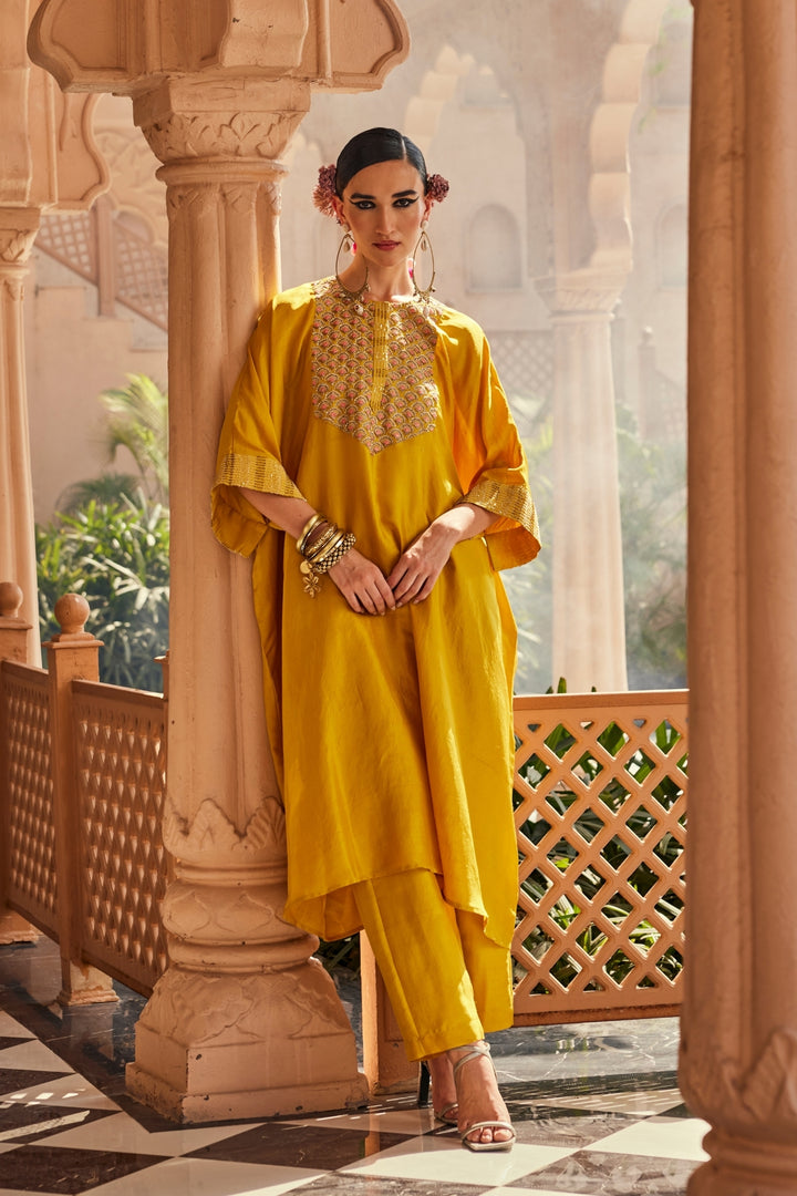 Sisira Kaftan Set