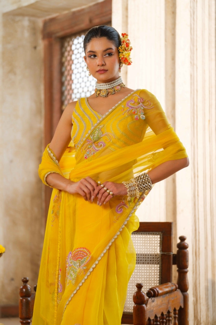 Gendha saree set