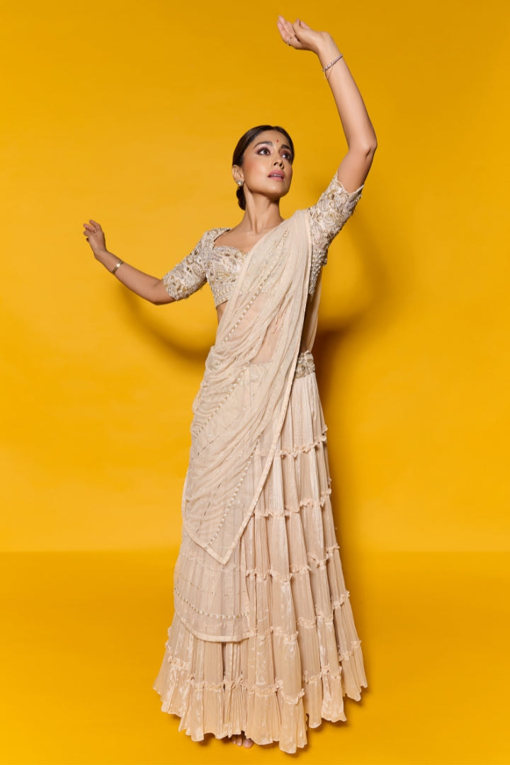Shriya Saran In Kuvala Lehenga set