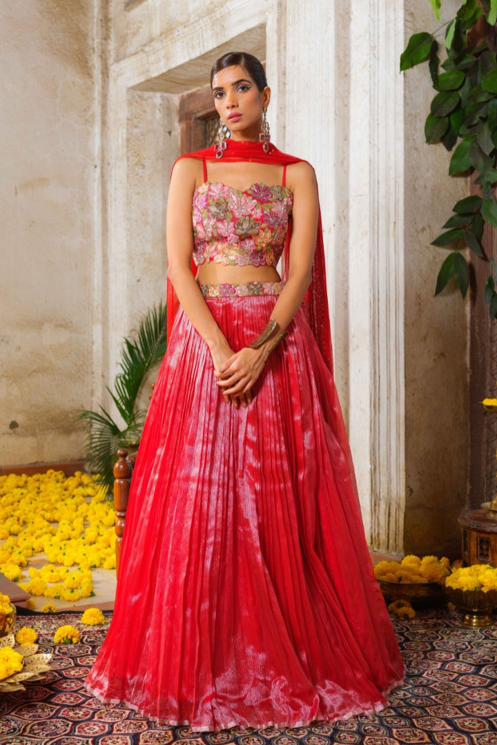 Tara laal lehenga set