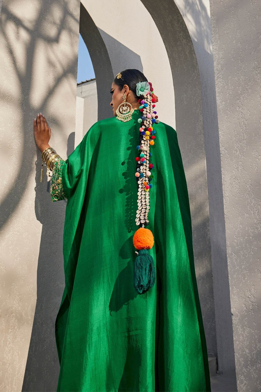 Nivriti Kaftan Set