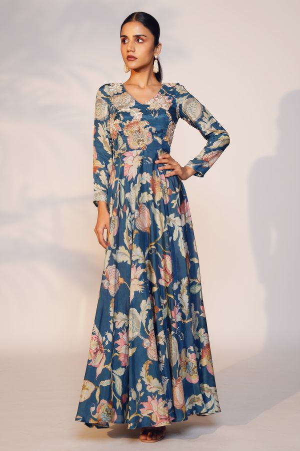 neeli gown
