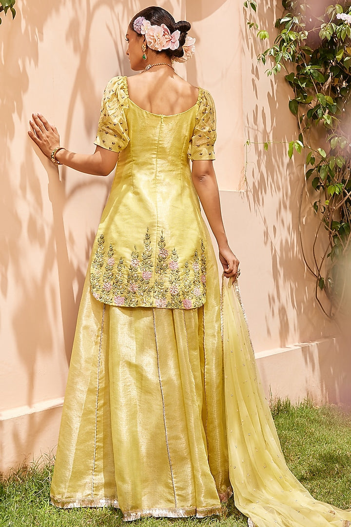 Dua Kurtha Set