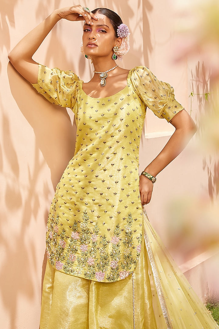 Dua Kurtha Set